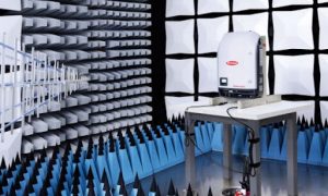 Teste de compatibilidade eletromagnética EMC em inversores fotovoltaicos