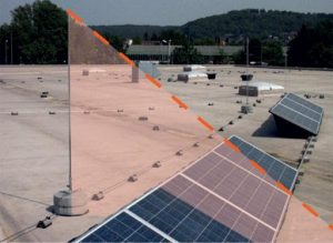 Figura 4 - Mastro captor e malha de captação formando um SPDA isolado. Fonte: DEHN