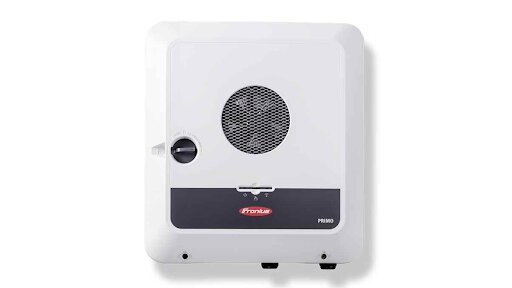 Figura 7 - Inversor híbrido Fronius Primo GEN24