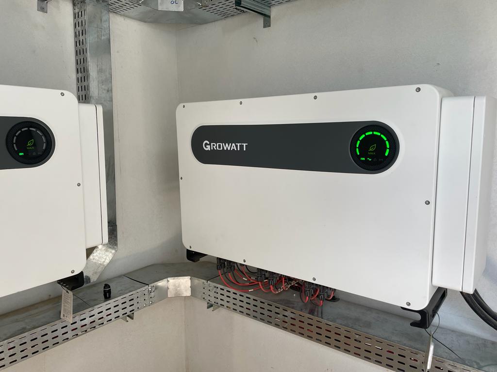 O sistema possui 4 inversores Growatt Max de 250 kW. Foto: Growatt/Divulgação