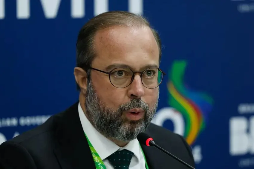 Alexandre Silveira anuncia secretaria de transição energética