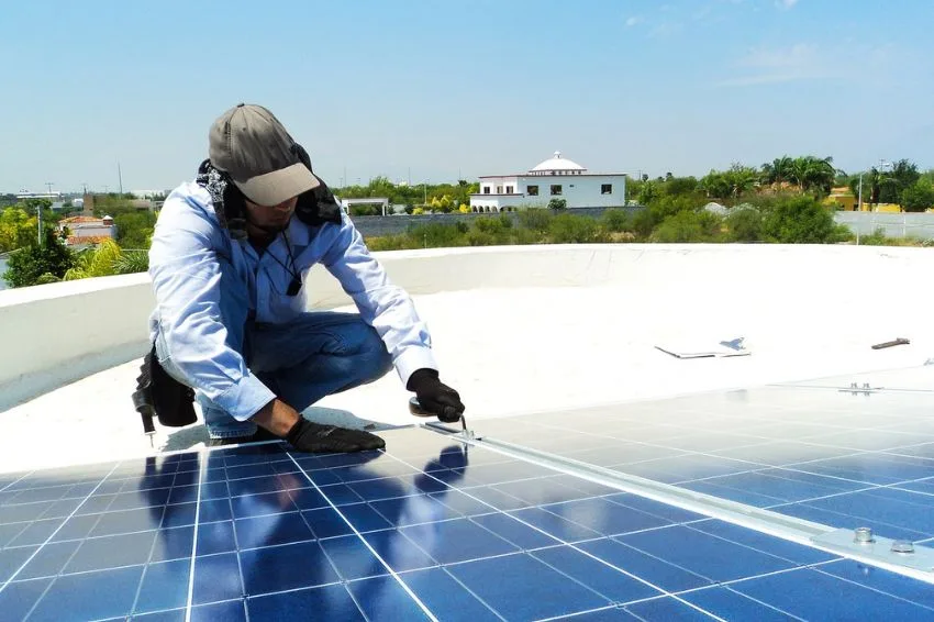 Energia solar em 2024: desafios e oportunidades em um mercado em evolução