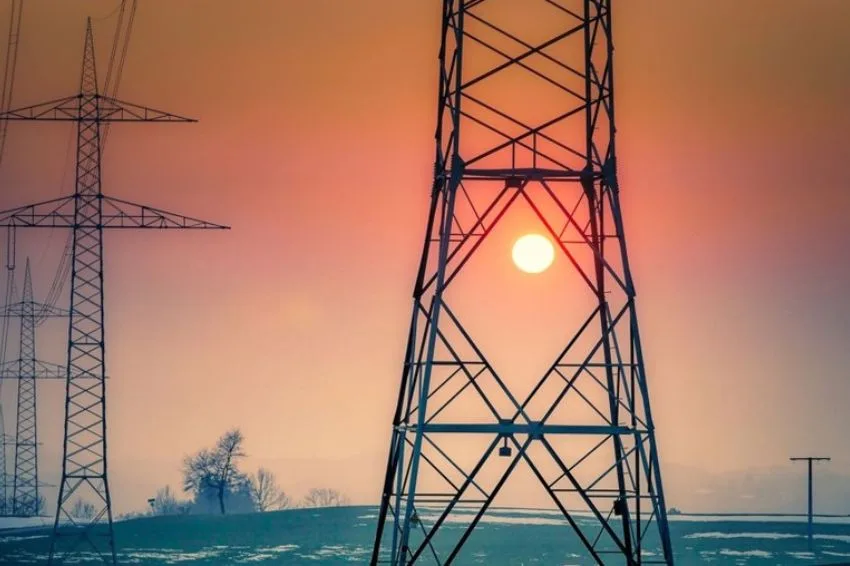 Consumo de energia elétrica cresce 2,1% em outubro, aponta CCEE