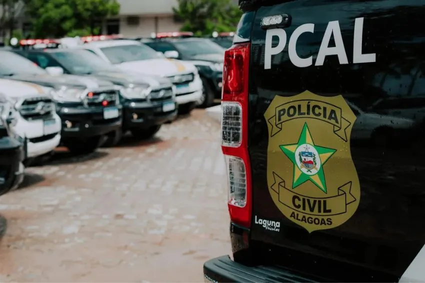 Polícia prende suspeitos e recupera carga de energia solar desviada em Alagoas