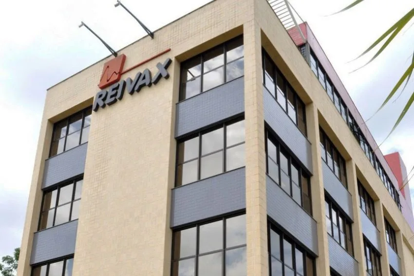 WEG adquire REIVAX para ampliar negócios de energia