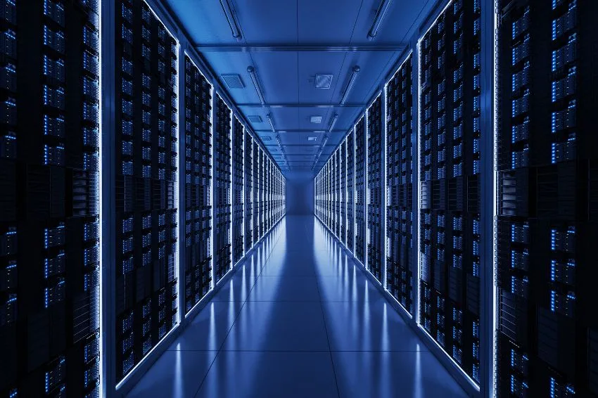 Webinar discute desafios e oportunidades dos Data Centers no Brasil