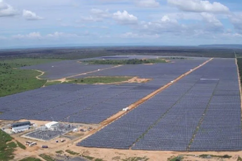 Imagem aérea do Complexo Solar Jaíba I & II, em Minas Gerais. Foto: Recurrent Energy