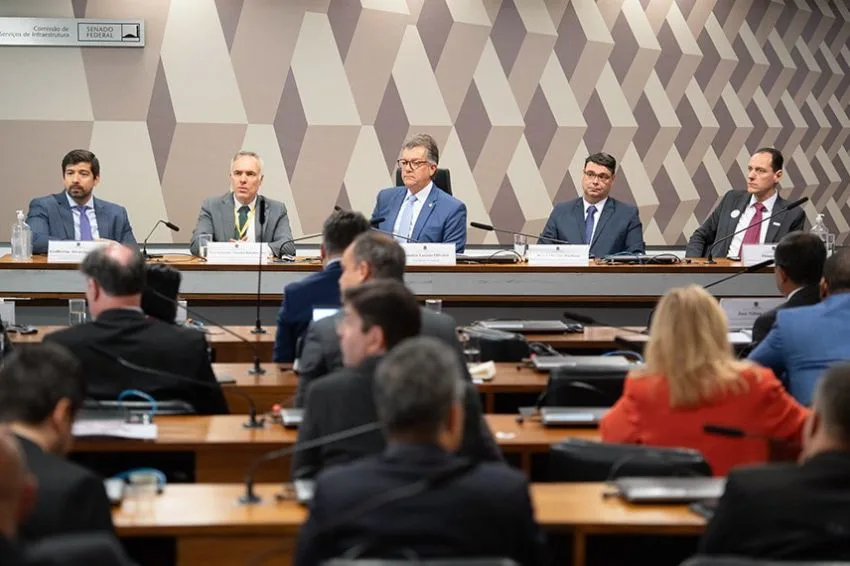 Programa de Aceleração da Transição Energética avança no Senado