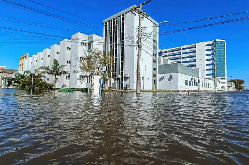 Projeto para recuperação de instituições de saúde afetadas pelas enchentes no RS é aprovado