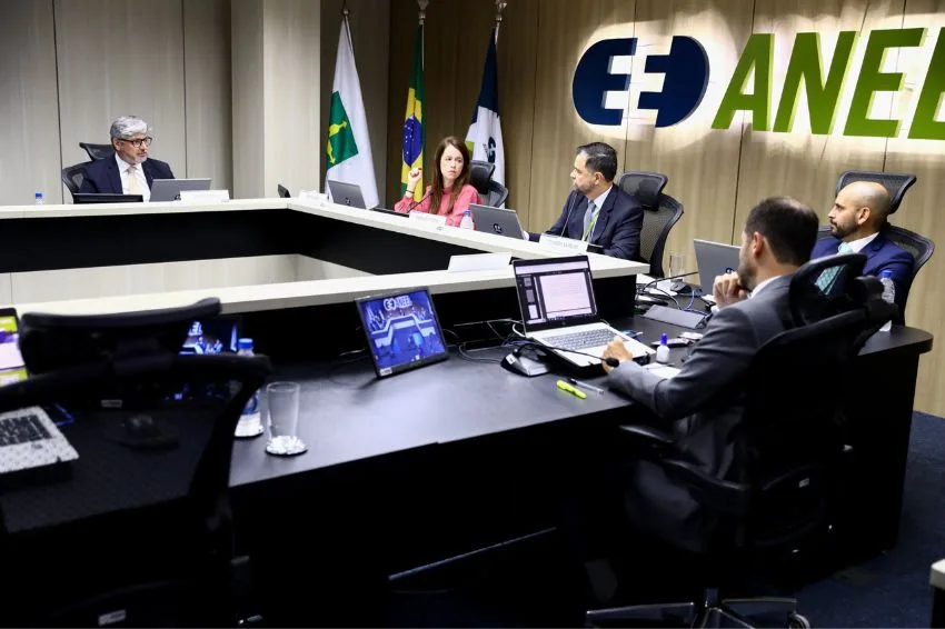 ANEEL abre consulta pública para leilão de sistemas isolados