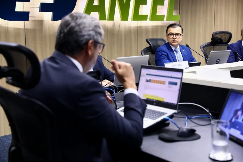 ANEEL abre consulta pública sobre constrained-off de usinas solares