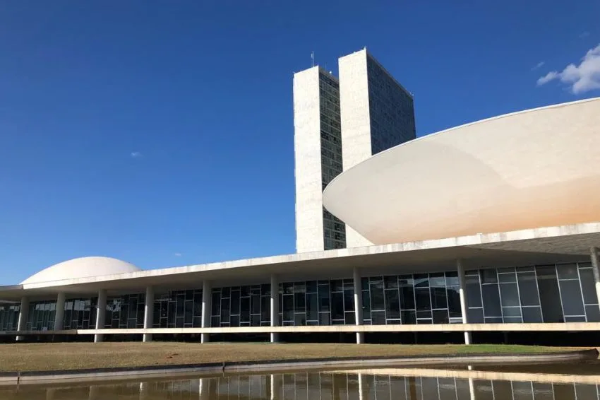 Câmara e Senado avançam para cuidar de projetos do setor elétrico