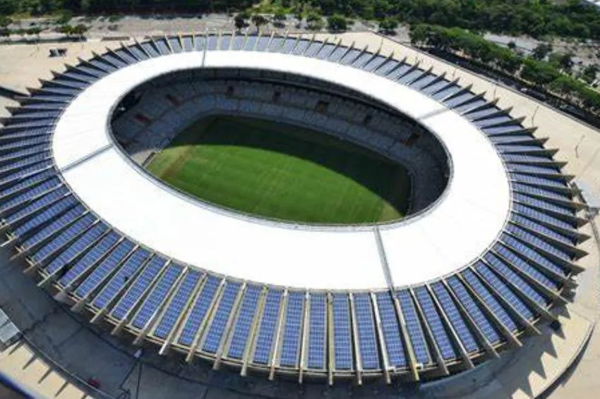 Desafios na integração de energia solar em projetos arquitetônicos históricos