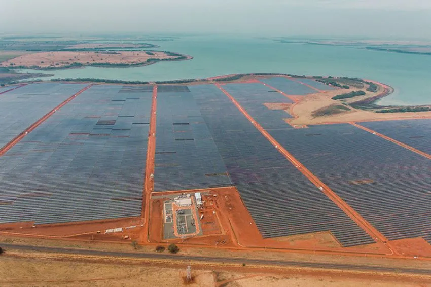 EDP negocia complexos solares que somam 506 MW, diz jornal