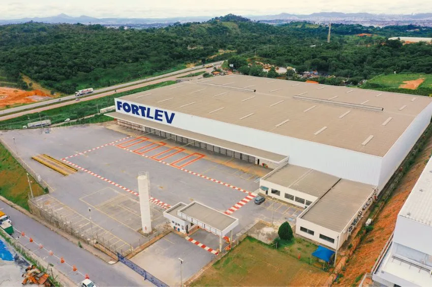 Fortlev Solar expande negócios e inaugura centro de distribuição em MG