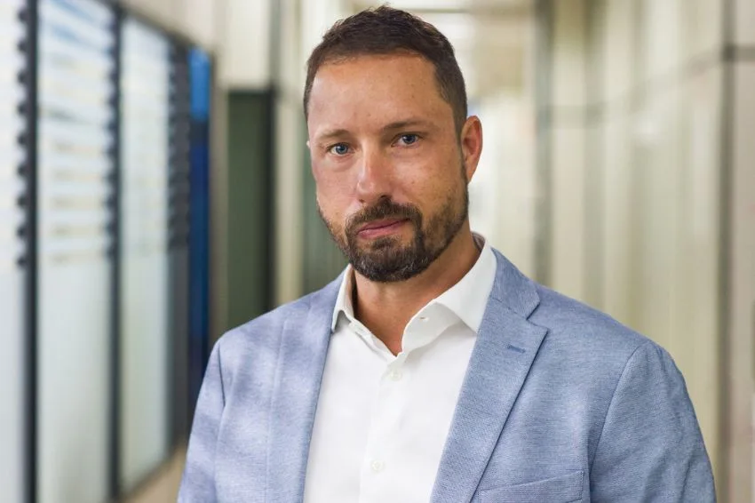 “Mercado solar está em transformação, quem não se adaptar, ficará para trás”, diz Harry Neto