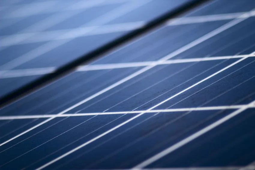 Treze usinas solares de grande porte entraram em operação em janeiro