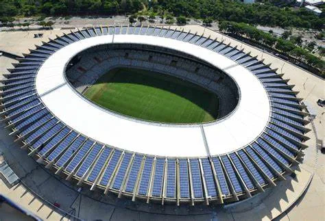 Sistema fotovoltaico de 1,42 kWp instalado no Estádio do Mineirão, em operação desde 2014
