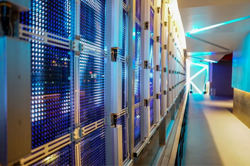 BNDES aprova crédito de R$ 180 milhões para expansão de data centers no Brasil