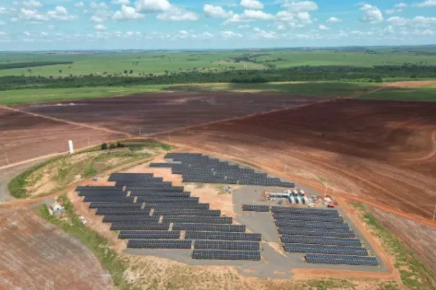Canal Solar Citricultor recebe sistema híbrido do Grupo GSE