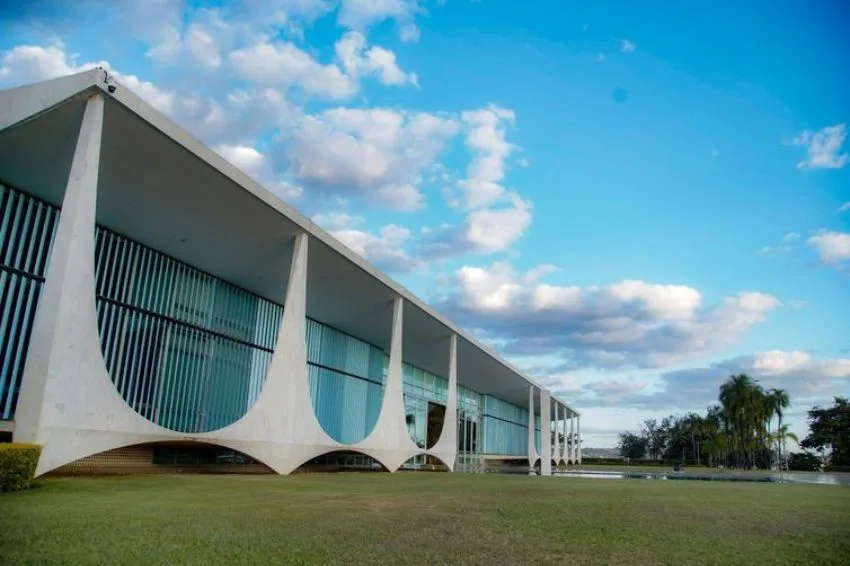 Palácio da Alvorada será totalmente abastecido por energia solar