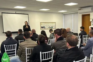 Canal Solar - BayWa reúne integradores para troca de experiências e lança de programa de fidelidade