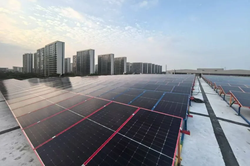 Canal Solar - Módulos da Sunova alimentam usina na China com estruturas em compósito de poliuretano