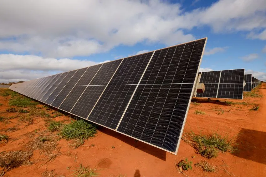 Canal Solar - Cemig inaugura usina solar de 85 MW no interior de Minas Gerais