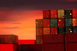Canal Solar - Equipamentos solares terão reajuste a partir de agosto com fim de benefício fiscal na China