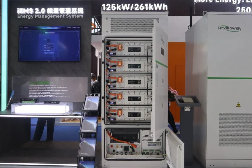 Canal Solar - HYXiPOWER destaca inovações de armazenamento com inteligência artificial na SNEC
