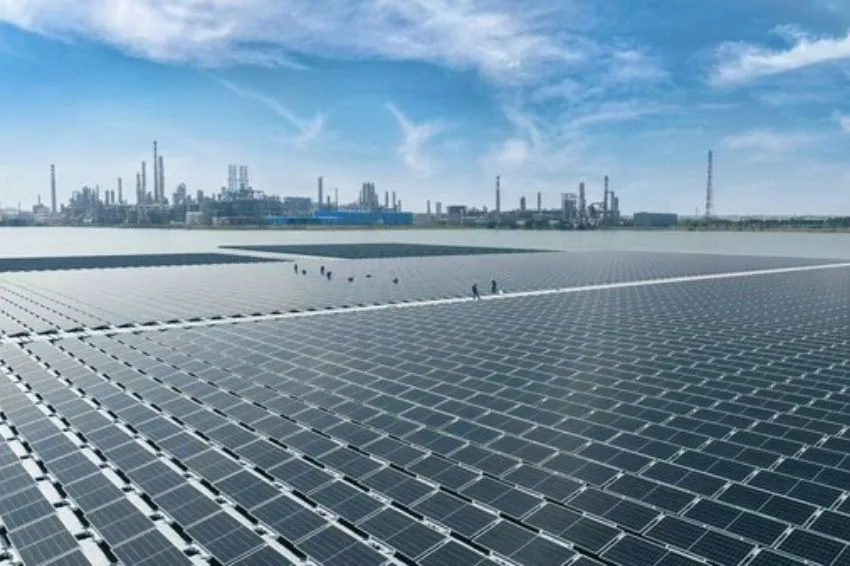 Usina solar flutuante offshore de 7,5 MW é inaugurada na China