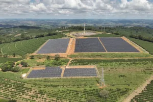 Canal Solar - Desempenho estrutural é fator decisivo na eficiência e durabilidade de usinas