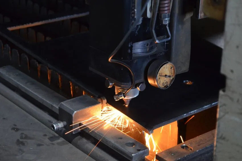 Metal Light fortalece operação industrial com foco em tecnologia e automação