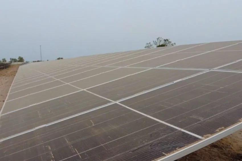 Canal Solar - Sujidade em módulos cálculo, prevenção e futuro da limpeza solar no Brasil
