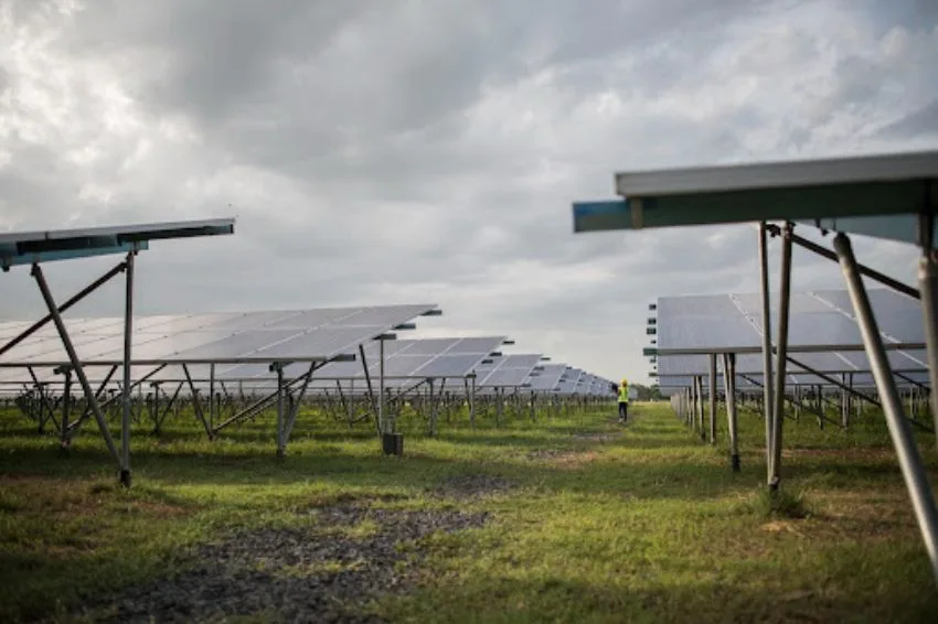 Canal Solar - Ebook reúne diretrizes para aterramento de usinas de todos os portes