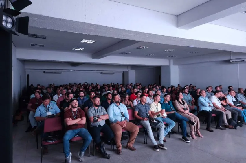 Innovation Day reúne mais de 250 clientes em Goiânia (GO)