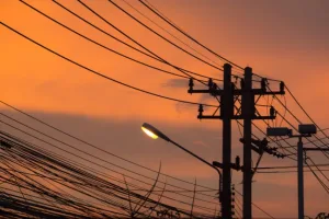 Setor elétrico precisa de previsibilidade para atrair capital, avalia advogado