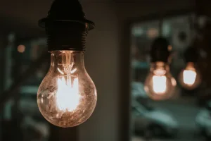 Aumentos na conta de luz: ANEEL libera novas tarifas em SP e DF