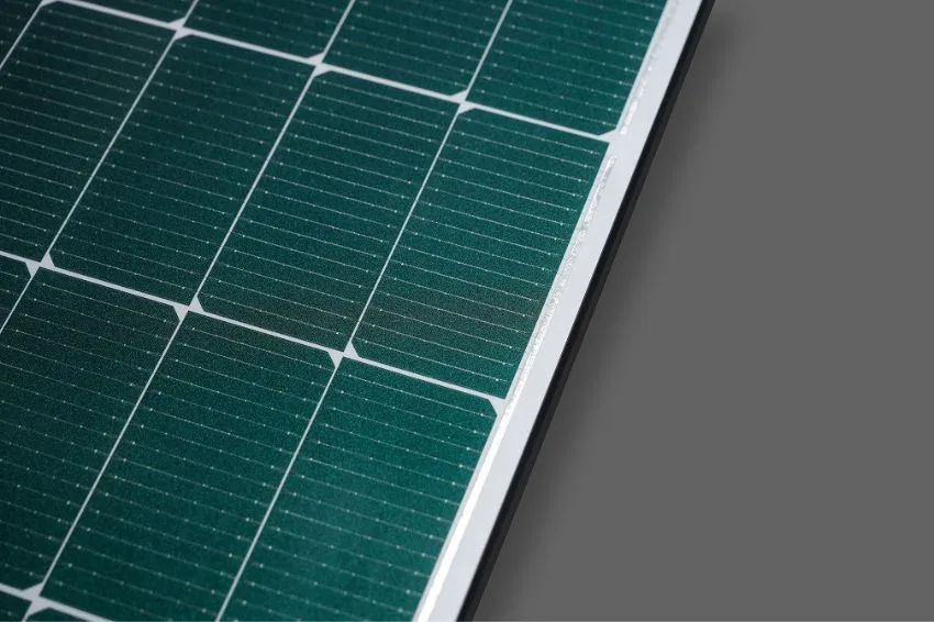 DAH Solar traz ao Brasil módulos solares coloridos para projetos arquitetônico