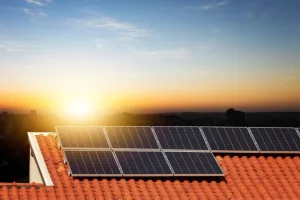 Além do preço: o valor real da confiança no mercado solar