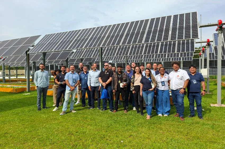 Hoymiles impulsiona projeto agrivoltaico da UFSC com tecnologia de microinversores