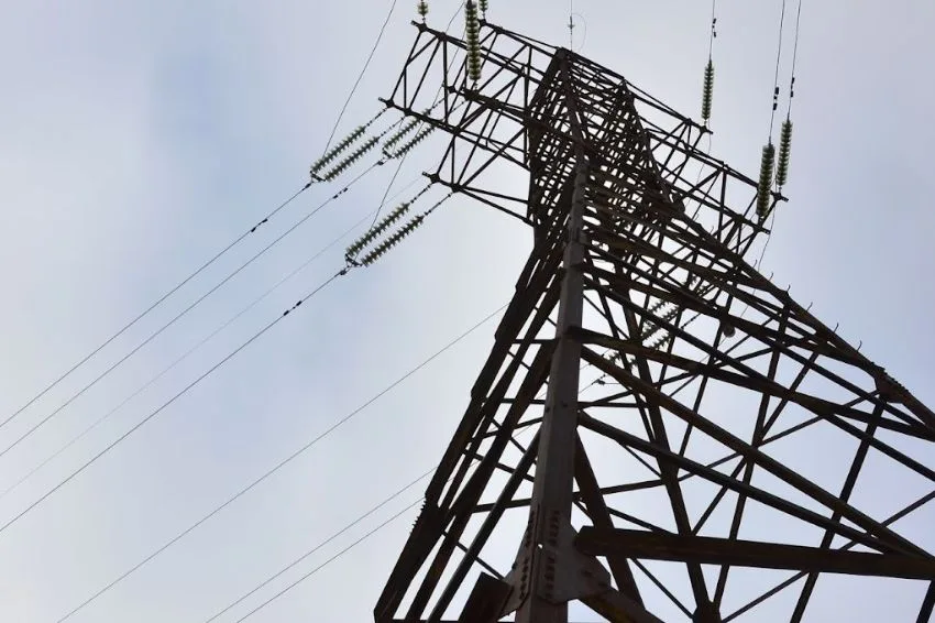 MME anuncia leilões bilionários de transmissão para 2026 com foco em renováveis