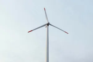 Mini turbina eólica: inteligência artificial otimiza geração de energia