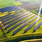 Canal Solar - Renováveis podem acrescentar R$ 465 bilhões ao PIB se bem direcionadas, diz Itaú