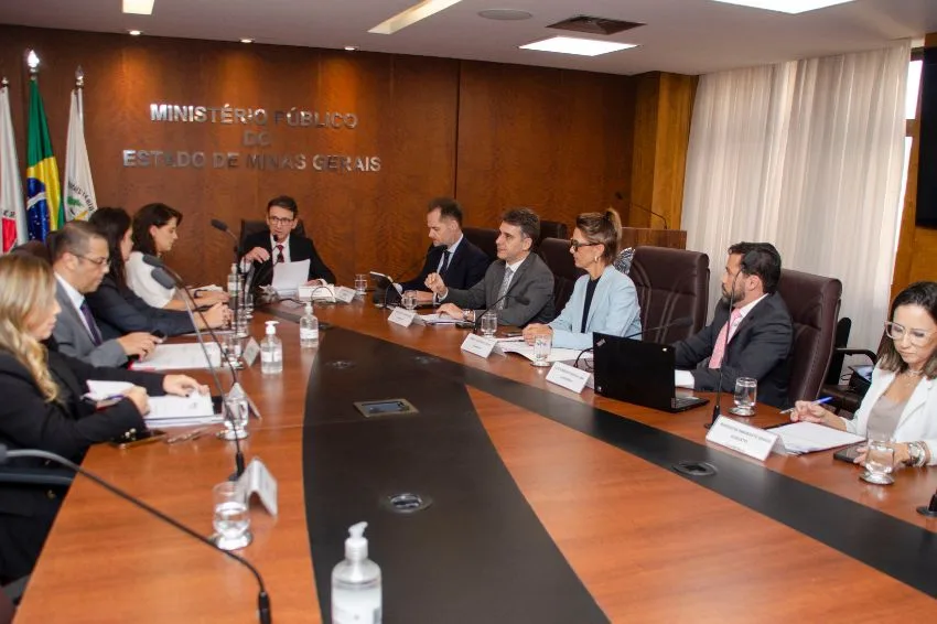 Cemig é multada pelo Procon e acionada pelo MP em intervalo de sete dias