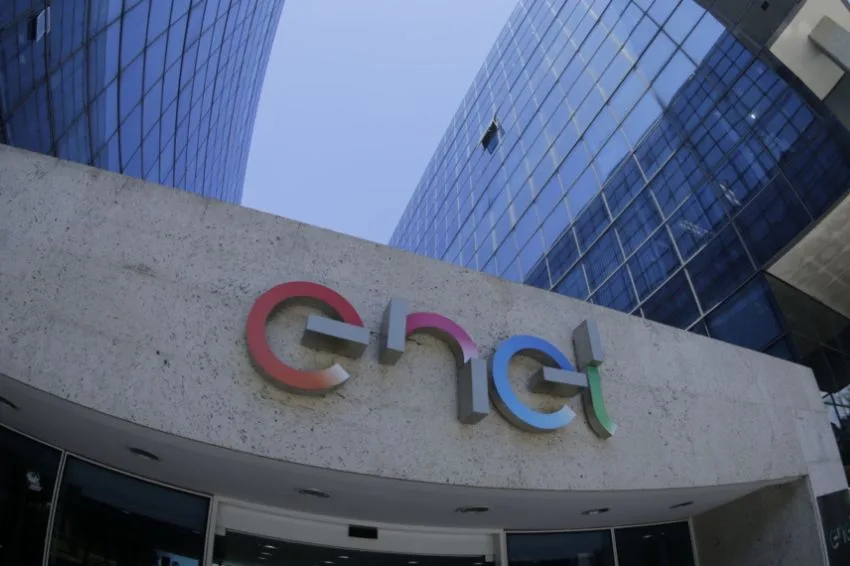 Canal Solar - Enel-SP sob risco de eventual intervenção federal