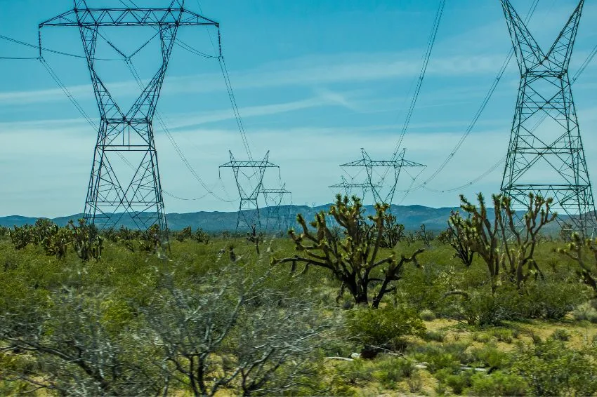 Brasil investirá R$ 120 bi para ampliar transmissão até 2035