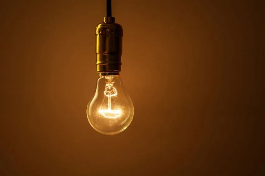 Energia elétrica figura entre as maiores altas do IPCA em 2025