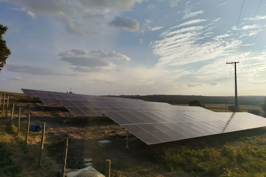 Curtailment e inversão de fluxo levam a retração de 29% no mercado de energia solar no Brasil
