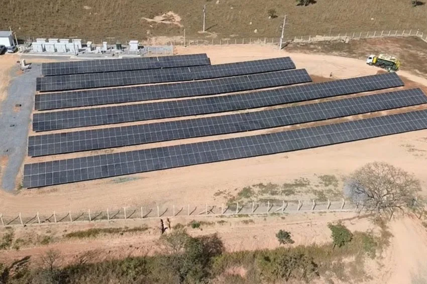 Canal Solar - Menor cidade do Brasil vira laboratório de microrrede solar com baterias
